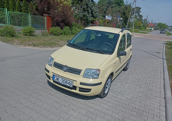 Fiat Panda cena 9500 przebieg: 143000, rok produkcji 2009 z Rawicz małe 137